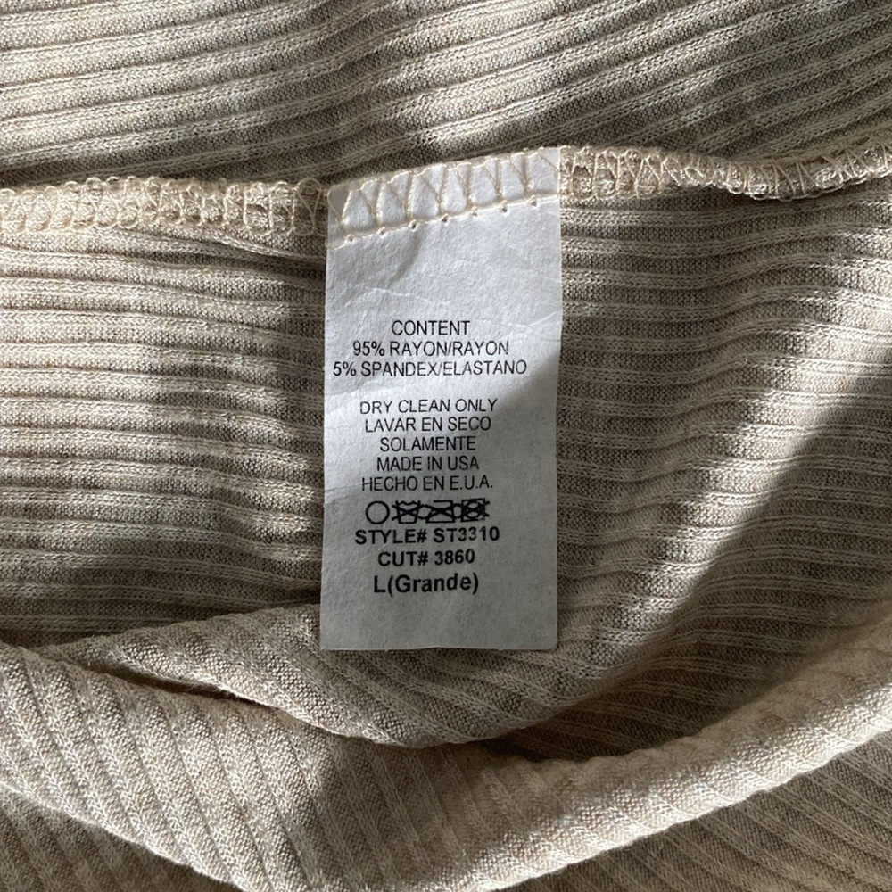 I Love S&S Off-Shoulder Top - Picture 8 of 8